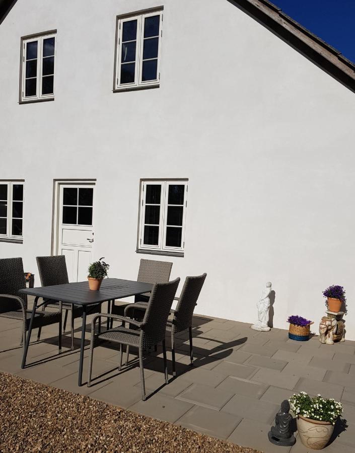 Skovlund Apartments Bredsten  Exterior photo